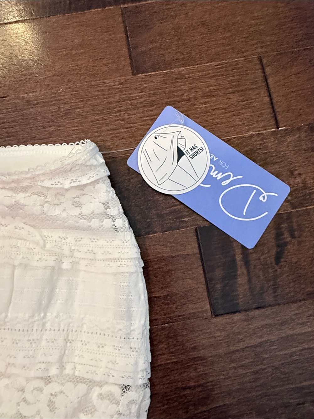 Aeropostale Special collection skirt - Picture 2 of 4